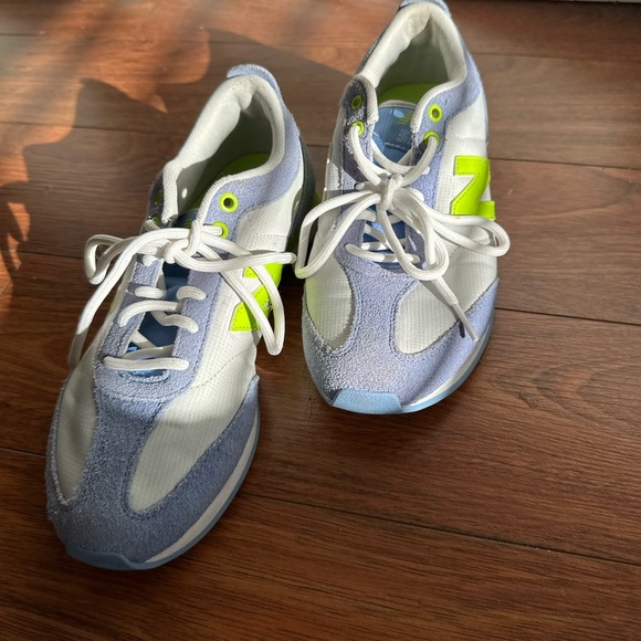 New Balance 550 WL550LB Retro Running Shoes Sneakers Grey/Neon/Blue Womens Sz 7 - Picture 6 of 10